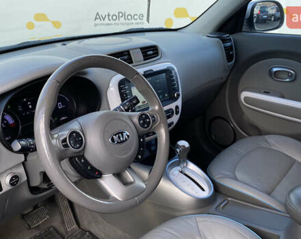 Серый Киа Soul EV, объемом двигателя 0 л и пробегом 113 тыс. км за 10700 $, фото 26 на Automoto.ua