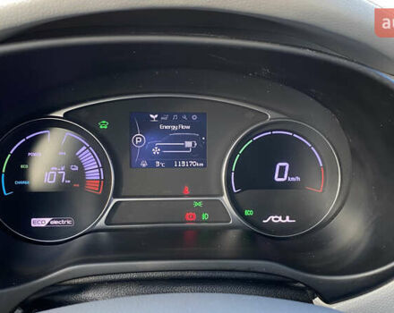 Серый Киа Soul EV, объемом двигателя 0 л и пробегом 113 тыс. км за 10700 $, фото 32 на Automoto.ua