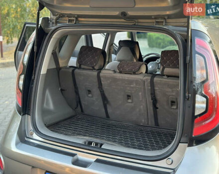 Серый Киа Soul EV, объемом двигателя 0 л и пробегом 128 тыс. км за 8000 $, фото 29 на Automoto.ua