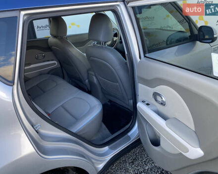 Серый Киа Soul EV, объемом двигателя 0 л и пробегом 113 тыс. км за 10700 $, фото 53 на Automoto.ua