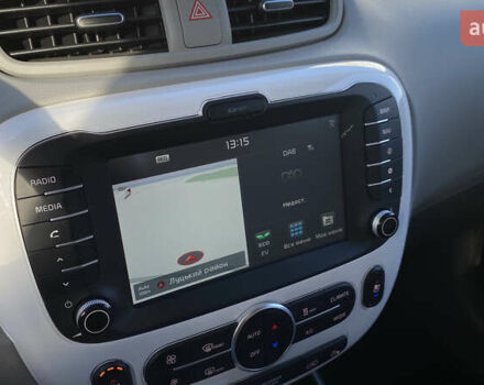 Серый Киа Soul EV, объемом двигателя 0 л и пробегом 113 тыс. км за 10700 $, фото 37 на Automoto.ua