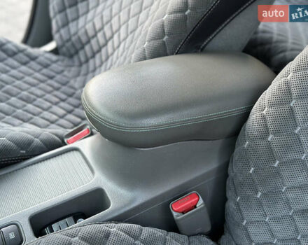 Серый Киа Soul EV, объемом двигателя 0 л и пробегом 128 тыс. км за 8000 $, фото 24 на Automoto.ua