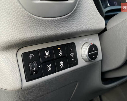 Серый Киа Soul EV, объемом двигателя 0 л и пробегом 113 тыс. км за 10700 $, фото 27 на Automoto.ua