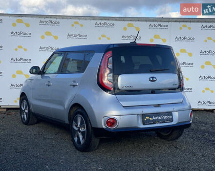 Серый Киа Soul EV, объемом двигателя 0 л и пробегом 113 тыс. км за 10700 $, фото 64 на Automoto.ua