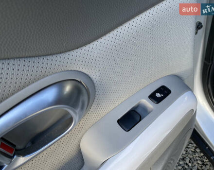 Серый Киа Soul EV, объемом двигателя 0 л и пробегом 113 тыс. км за 10700 $, фото 59 на Automoto.ua