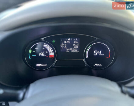 Серый Киа Soul EV, объемом двигателя 0 л и пробегом 128 тыс. км за 8000 $, фото 35 на Automoto.ua