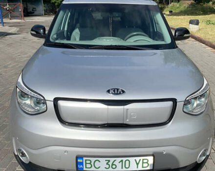 Серый Киа Soul EV, объемом двигателя 0 л и пробегом 111 тыс. км за 10555 $, фото 6 на Automoto.ua
