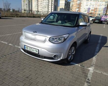 Сірий Кіа Soul EV, об'ємом двигуна 0 л та пробігом 84 тис. км за 13700 $, фото 17 на Automoto.ua