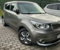 Киа Soul EV 2018 в Луцке на Automoto.ua Серый Киа Soul EV, объемом двигателя 0 л и пробегом 131 тыс. км за 11200 $, фото 1 на Automoto.ua