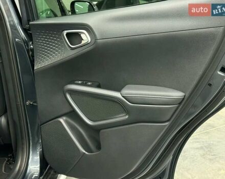 Кіа Soul EV 2020 у Луцьку на Automoto.ua Сірий Кіа Soul EV, об'ємом двигуна 0 л та пробігом 75 тис. км за 19655 $, фото 30 на Automoto.ua
