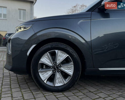 Киа Soul EV 2020 в Луцке на Automoto.ua Серый Киа Soul EV, объемом двигателя 0 л и пробегом 47 тыс. км за 20990 $, фото 8 на Automoto.ua