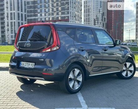 Серый Киа Soul EV, объемом двигателя 0 л и пробегом 43 тыс. км за 20499 $, фото 5 на Automoto.ua