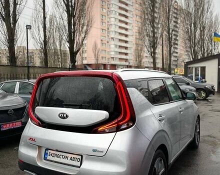Сірий Кіа Soul EV, об'ємом двигуна 0 л та пробігом 41 тис. км за 18199 $, фото 13 на Automoto.ua