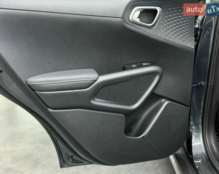 Кіа Soul EV 2020 у Луцьку на Automoto.ua Сірий Кіа Soul EV, об'ємом двигуна 0 л та пробігом 75 тис. км за 19655 $, фото 33 на Automoto.ua