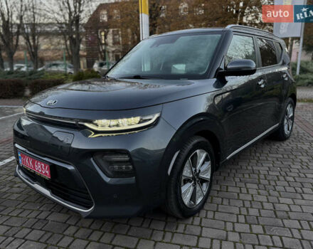 Киа Soul EV 2020 в Луцке на Automoto.ua Серый Киа Soul EV, объемом двигателя 0 л и пробегом 47 тыс. км за 20990 $, фото 1 на Automoto.ua