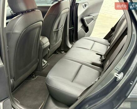 Кіа Soul EV 2020 у Луцьку на Automoto.ua Сірий Кіа Soul EV, об'ємом двигуна 0 л та пробігом 75 тис. км за 19655 $, фото 36 на Automoto.ua