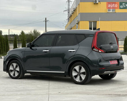 Серый Киа Soul EV, объемом двигателя 0 л и пробегом 128 тыс. км за 16500 $, фото 10 на Automoto.ua