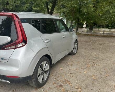 Серый Киа Soul EV, объемом двигателя 0 л и пробегом 160 тыс. км за 16500 $, фото 12 на Automoto.ua