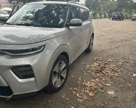 Серый Киа Soul EV, объемом двигателя 0 л и пробегом 160 тыс. км за 16500 $, фото 15 на Automoto.ua