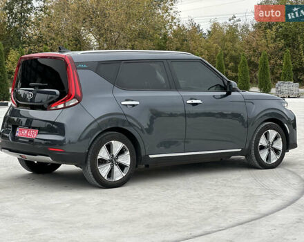 Серый Киа Soul EV, объемом двигателя 0 л и пробегом 128 тыс. км за 16500 $, фото 18 на Automoto.ua