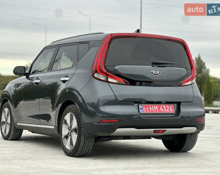 Серый Киа Soul EV, объемом двигателя 0 л и пробегом 128 тыс. км за 16500 $, фото 13 на Automoto.ua