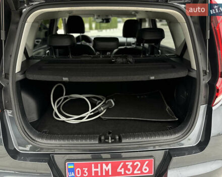 Серый Киа Soul EV, объемом двигателя 0 л и пробегом 128 тыс. км за 16500 $, фото 33 на Automoto.ua