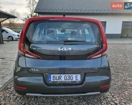 Сірий Кіа Soul EV, об'ємом двигуна 0 л та пробігом 33 тис. км за 15300 $, фото 4 на Automoto.ua