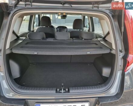 Сірий Кіа Soul EV, об'ємом двигуна 0 л та пробігом 33 тис. км за 15300 $, фото 28 на Automoto.ua