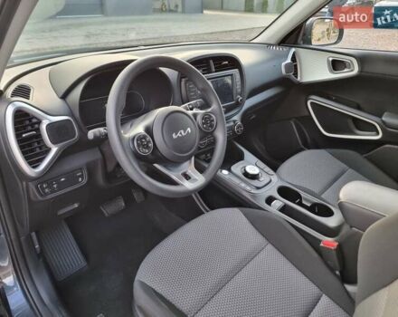 Сірий Кіа Soul EV, об'ємом двигуна 0 л та пробігом 33 тис. км за 15300 $, фото 14 на Automoto.ua