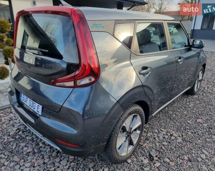 Сірий Кіа Soul EV, об'ємом двигуна 0 л та пробігом 33 тис. км за 15300 $, фото 3 на Automoto.ua