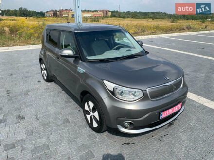Серый Киа Soul EV, объемом двигателя 0 л и пробегом 174 тыс. км за 9200 $, фото 1 на Automoto.ua