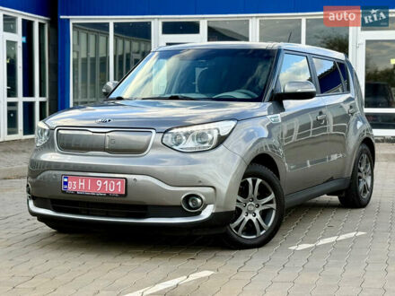Серый Киа Soul EV, объемом двигателя 0 л и пробегом 127 тыс. км за 8300 $, фото 1 на Automoto.ua