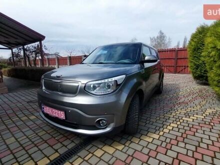 Серый Киа Soul EV, объемом двигателя 0 л и пробегом 100 тыс. км за 9999 $, фото 1 на Automoto.ua