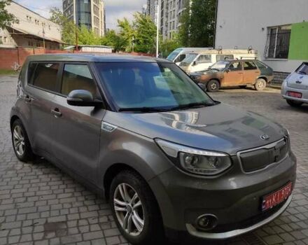 Серый Киа Soul EV, объемом двигателя 0 л и пробегом 118 тыс. км за 6999 $, фото 1 на Automoto.ua
