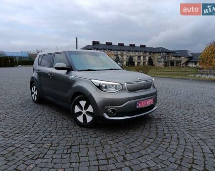 Сірий Кіа Soul EV, об'ємом двигуна 0 л та пробігом 180 тис. км за 9000 $, фото 1 на Automoto.ua
