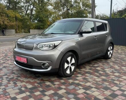 Серый Киа Soul EV, объемом двигателя 0 л и пробегом 173 тыс. км за 10350 $, фото 1 на Automoto.ua