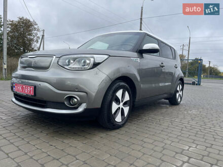 Серый Киа Soul EV, объемом двигателя 0 л и пробегом 110 тыс. км за 5950 $, фото 1 на Automoto.ua