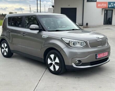 Кіа Soul EV 2016 у Луцьку на Automoto.ua Сірий Кіа Soul EV, об'ємом двигуна 0 л та пробігом 110 тис. км за 9599 $, фото 1 на Automoto.ua