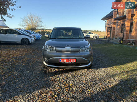 Серый Киа Soul EV, объемом двигателя 0 л и пробегом 99 тыс. км за 6100 $, фото 1 на Automoto.ua