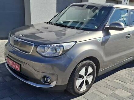Сірий Кіа Soul EV, об'ємом двигуна 0 л та пробігом 98 тис. км за 7499 $, фото 1 на Automoto.ua