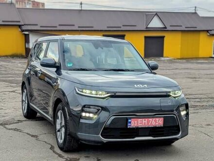 Киа Soul EV 2021 в Ровно на Automoto.ua Серый Киа Soul EV, объемом двигателя 0 л и пробегом 17 тыс. км за 16500 $, фото 1 на Automoto.ua