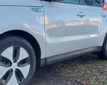 Синій Кіа Soul EV, об'ємом двигуна 0 л та пробігом 97 тис. км за 5250 $, фото 1 на Automoto.ua