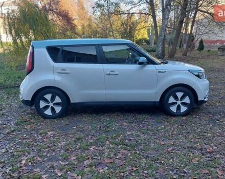 Синій Кіа Soul EV, об'ємом двигуна 0 л та пробігом 97 тис. км за 5250 $, фото 45 на Automoto.ua