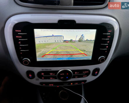 Синий Киа Soul EV, объемом двигателя 0 л и пробегом 165 тыс. км за 7500 $, фото 14 на Automoto.ua