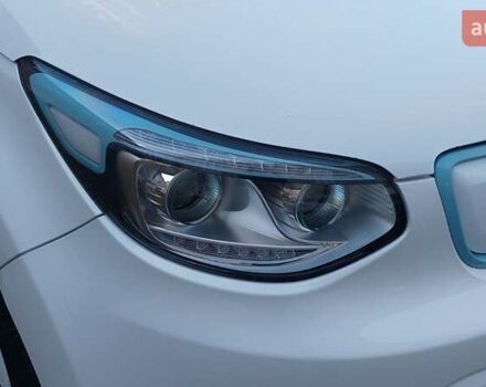 Синій Кіа Soul EV, об'ємом двигуна 0 л та пробігом 97 тис. км за 5250 $, фото 59 на Automoto.ua