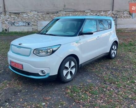 Синій Кіа Soul EV, об'ємом двигуна 0 л та пробігом 97 тис. км за 5250 $, фото 51 на Automoto.ua