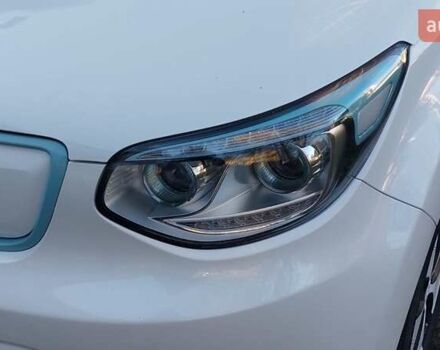 Синій Кіа Soul EV, об'ємом двигуна 0 л та пробігом 97 тис. км за 5250 $, фото 58 на Automoto.ua