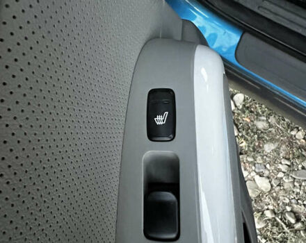 Синий Киа Soul EV, объемом двигателя 0 л и пробегом 165 тыс. км за 7500 $, фото 13 на Automoto.ua