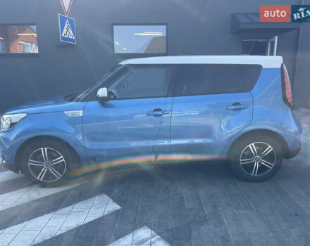 Киа Soul EV 2015 в Луцке на Automoto.ua Синий Киа Soul EV, объемом двигателя 0 л и пробегом 112 тыс. км за 11700 $, фото 14 на Automoto.ua