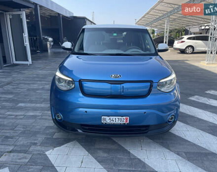 Киа Soul EV 2015 в Луцке на Automoto.ua Синий Киа Soul EV, объемом двигателя 0 л и пробегом 112 тыс. км за 11700 $, фото 20 на Automoto.ua